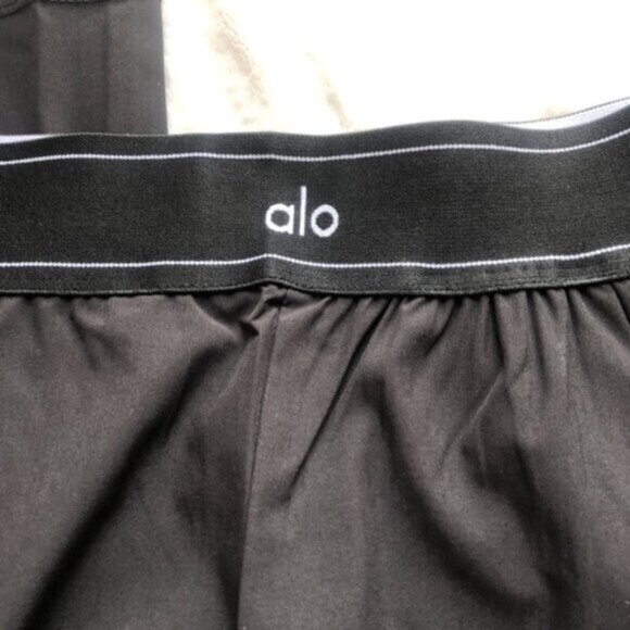 ALO Yoga Women's Black Suit Up Trouser (Regular) ✨✨ - Picture 4 of 5